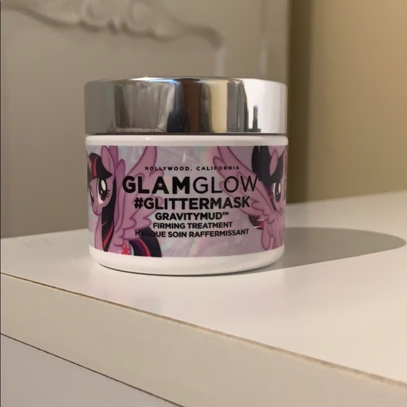 GlamGlow Glitter Mask - Picture 1 of 2